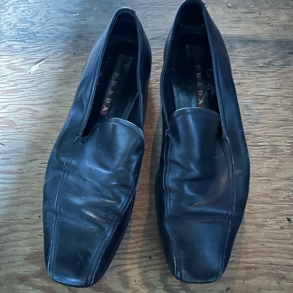Prada Men's Black Leather Loafers size 7.5